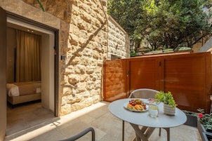 Apartemen | Tempat makan outdoor
