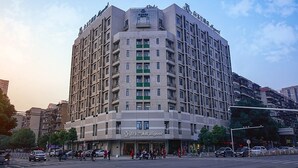 Ngoại thất