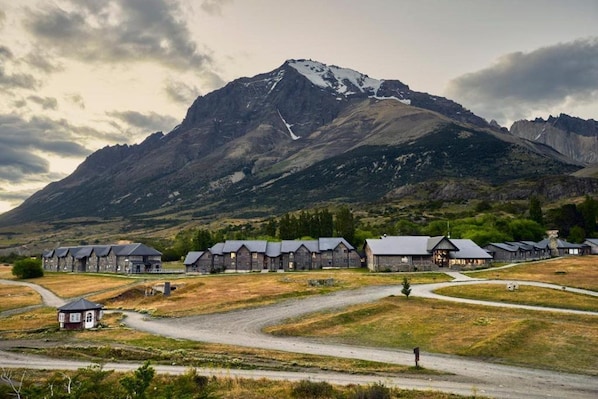 Exterior - Hotel Las Torres Patagonia (Torres del Paine)