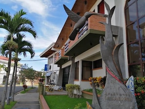 Unclassified image, 2 of 39, button - Hotel Suites and Apartments La Sabana (San José)