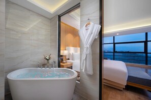 Phòng tắm