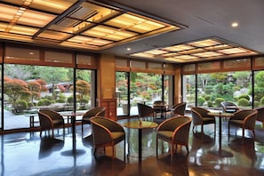 Dining - Yunogo Bishunkaku (Mimasaka)