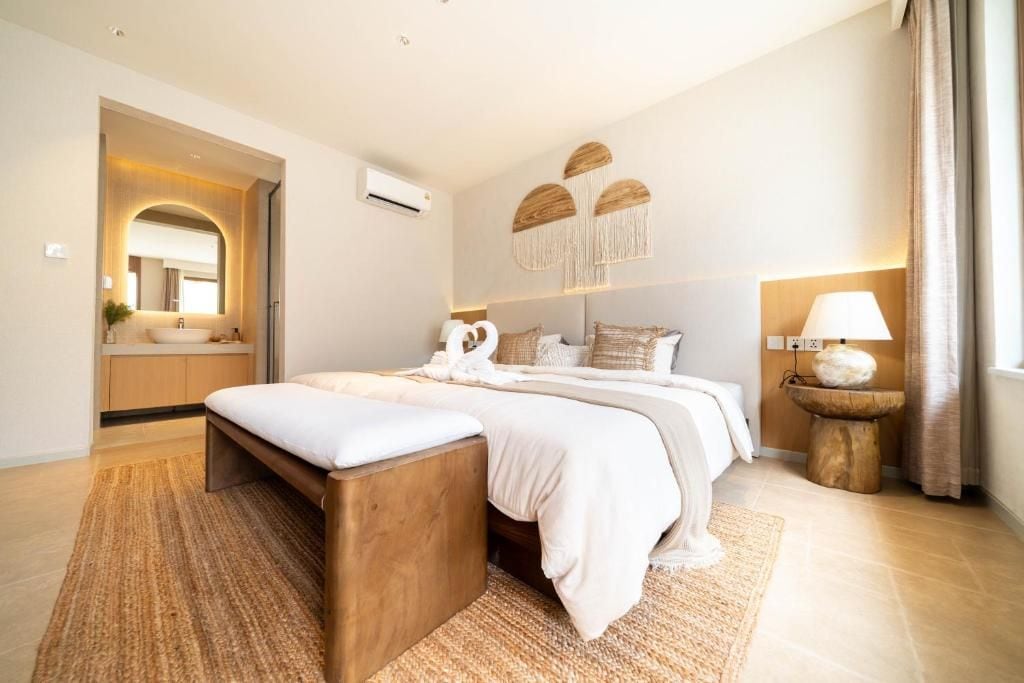 Family Villa, 4 Bedrooms, Private Pool | Desk, laptop workspace, WiFi (free)