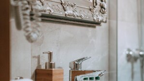 Unclassified image, 5 of 75, button - Etno Garden Apartment (Plitvicka Jezera)