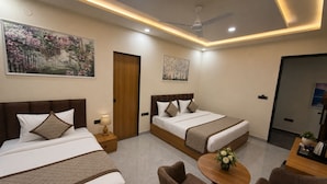 Ảnh chưa phân loại, 5 trong số 17 ảnh, nút