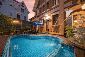 Unclassified image, 2 of 60, button - Villa Paradise- Hồ Chí Minh City- 6Br- Pool-Bbq-Bida- Karaoke (Thành phố Hồ Chí Minh)