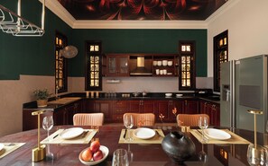Unclassified image, 4 of 60, button - Villa Paradise- Hồ Chí Minh City- 6Br- Pool-Bbq-Bida- Karaoke (Thành phố Hồ Chí Minh)