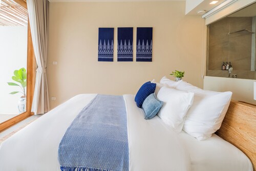 KALM Seafront Pool Villa Samui