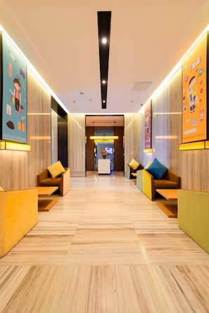 Lobby - IU Hotel Shijiangzhuang Hongqi Street Branch (Shijiazhuang)