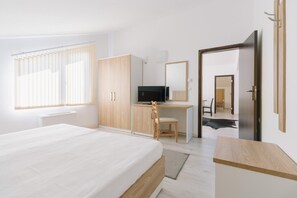 Ảnh ch ưa phân loại, 3 trong số 57 ảnh, nút
