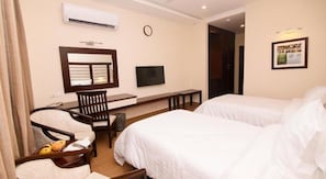 Room - Hotel One Club Road Rahimyar Khan (Rahim Yar Khan)