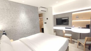 Unclassified image, 2 of 22, button - Hotel 61 (Banda Aceh)