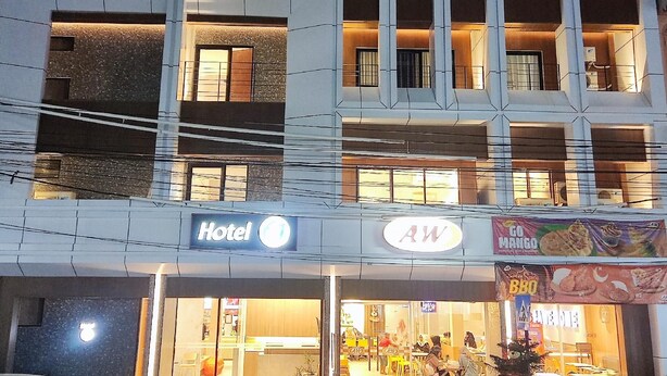 Unclassified image, 1 of 22, button - Hotel 61 (Banda Aceh)