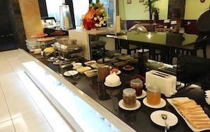 Dining - Insumo Palace Hotel And Resort (Kediri)