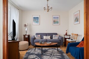 Living area - Chez Monique: family house in Saint Coulomb near beaches (Saint-Coulomb)