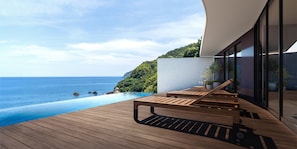A wooden deck with a pool overlooking a coastal landscape. - UMITO ATAMI THE SALON (Atami)