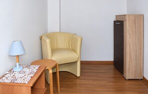 Interior - 2 bedroom awesome home in Oslonka (Oslonka)