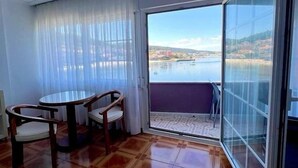 Dining - Hotel Praia De Quenxe (Corcubion)