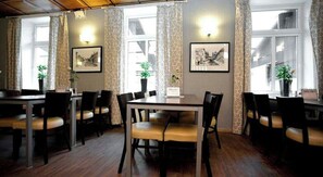 Ảnh chưa phân loại, 3 trong số 39 ảnh, nút