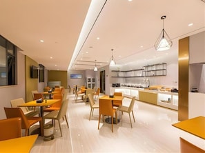 Dining - City Comfort Inn Kunming Qianxing Road Dashanghui Branch (Kunming)