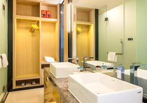 Bathroom - Echarm Hotel (Kunming)