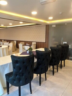 Ảnh chưa phân loại, 3 trong số 71 ảnh, nút