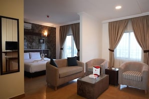Ảnh chưa phân loại, 2 trong số 71 ảnh, nút