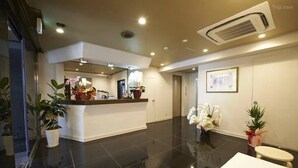 Lobby - Blue Empire Hotel (Tokyo)