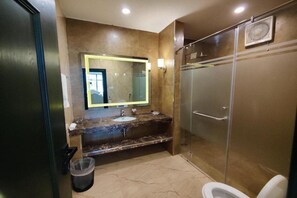 Phòng tắm