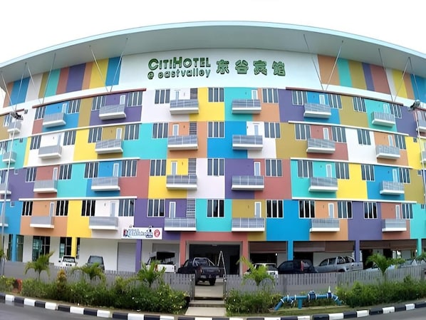 Unclassified image, 1 of 43, button - Citi Hotel (Miri)