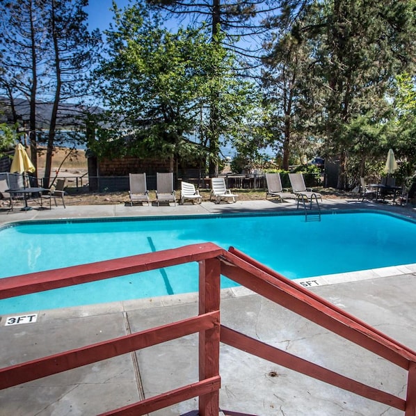 Pool - Lakefront Family Cabin by Big Bear Vacations (Big Bear Lake)