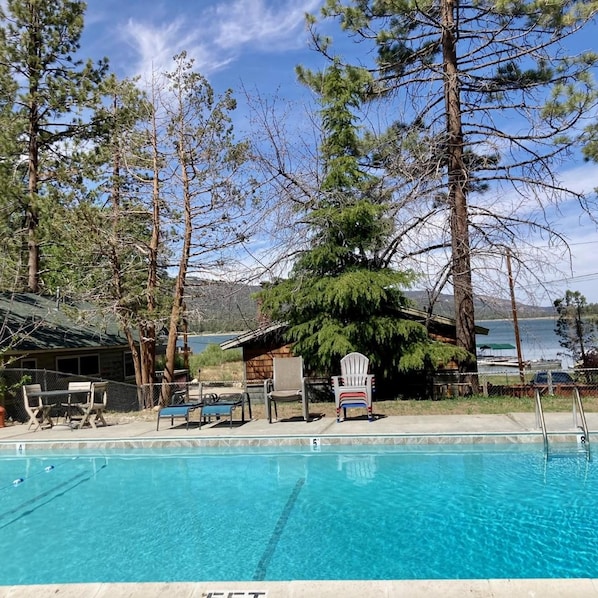 Pool - Lodge House - Family Cabin With Pool Table by Big Bear Vacations (Big Bear Lake)