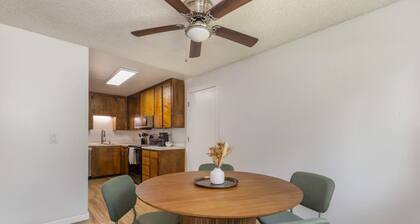 Comfortable Townhouse in Ash Way Lynnwood