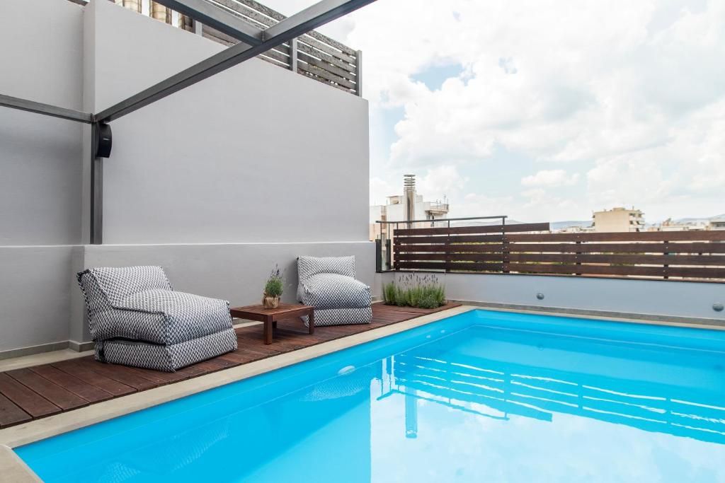 Junior Suite with Private Pool | Pool