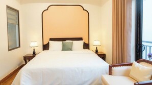 Doppia Deluxe, vista montagna | Una scrivania, Wi-Fi gratuito, lenzuola