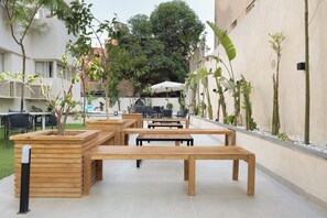 Ảnh chưa phân loại, 3 trong số 19 ảnh, nút