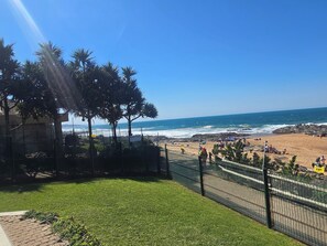 Unclassified image, 2 of 51, button - 2 Le Roc Beach House - Grannies Pool Beach, Compensation, Ballito (Ballito)