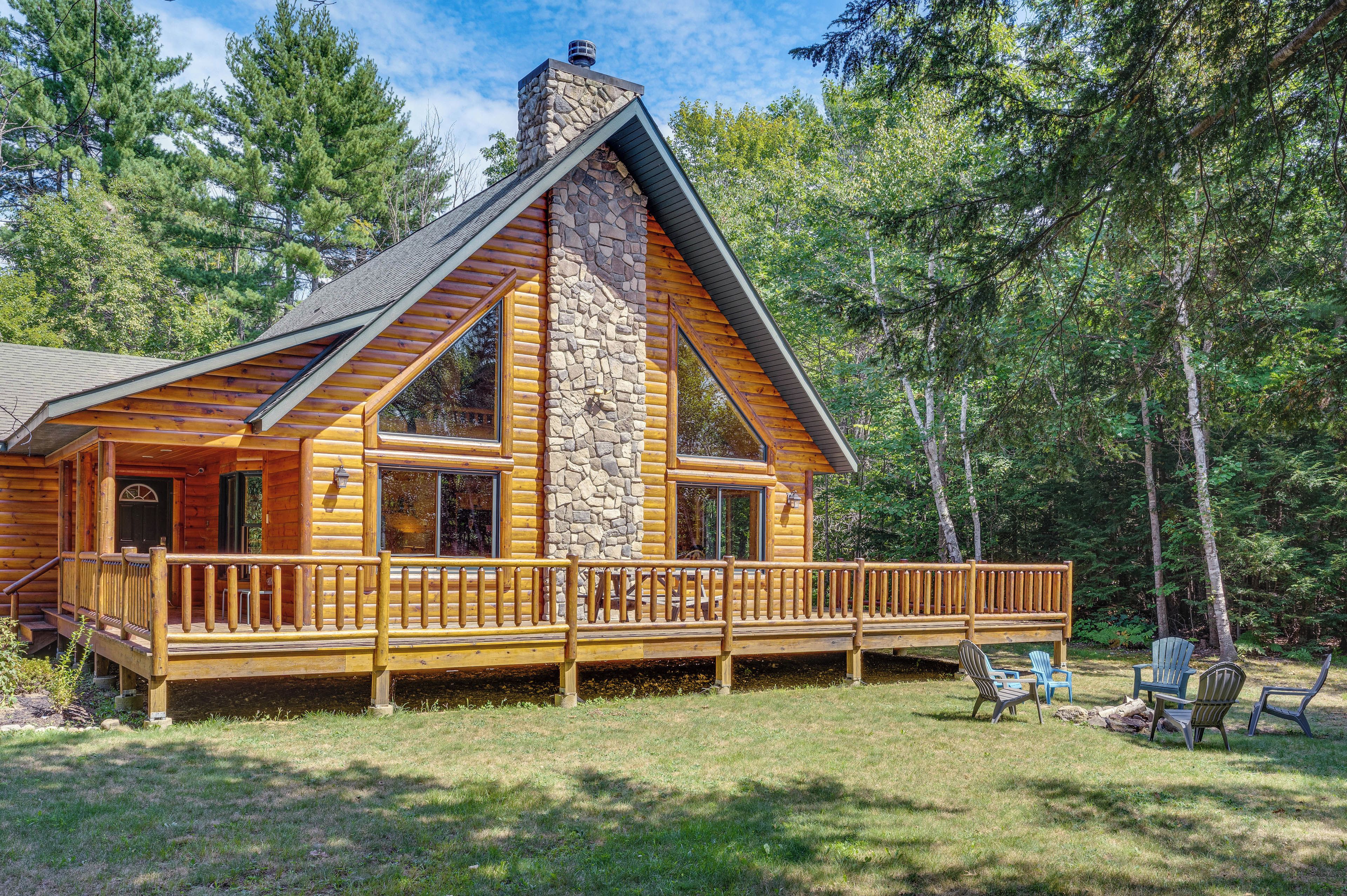 House (3 Bedrooms) | Front of property