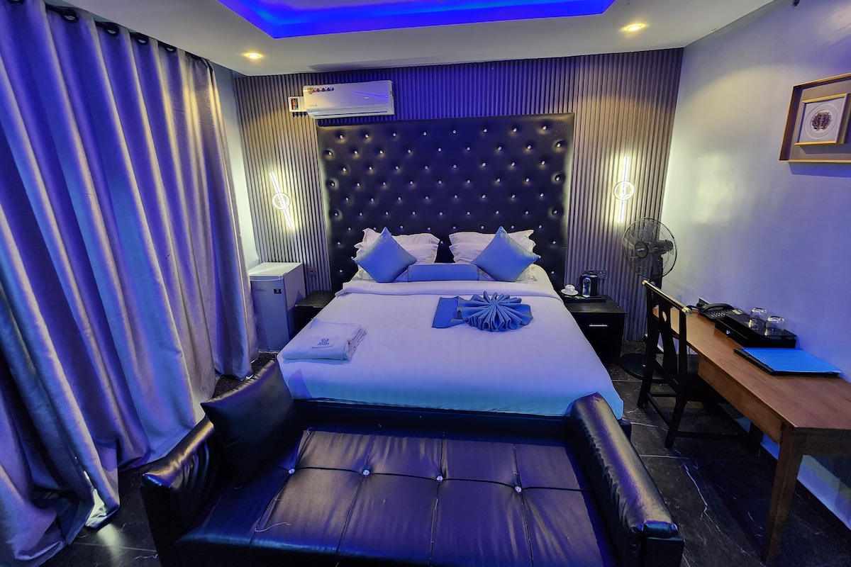 Deluxe tweepersoonskamer, balkon | Lakens van Egyptisch katoen, luxe beddengoed, donsdekens