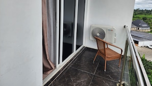 Balcony view - Okanseth - Sethhotel Ozoro (Ozoro)