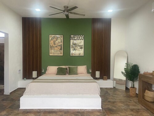 King Suite - Casa Corazon Zen in Barra De Potosi with pool, 3 min. walk to beach