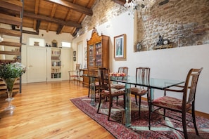 Unclassified image, 3 of 61, button - Palazzo Benassi Penthouse nel cuore di Asolo (Asolo)