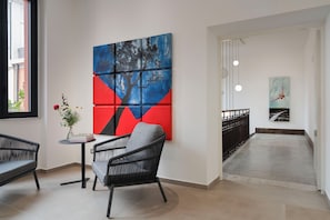 Lobby sitting area - Comfort apartments in the Historic Center of Messina (Messina)