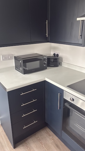 Private kitchen - Brand new studio apartment
Central location. (Bradford)