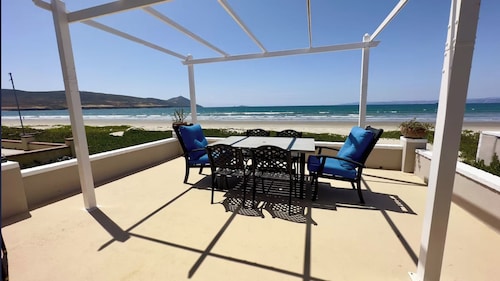  Casa de Paz, House of Peace, recently updated offering spectacular ocean views.