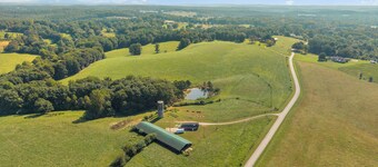 Mountain View Dairy Barn Retreat