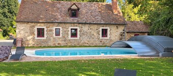 Gîte de la Mare Ronde - Group House for 3 to 19 People - Private Pool
