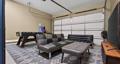 2BR Cozy Retreat +Hot Tub, Game Room +Golf Course