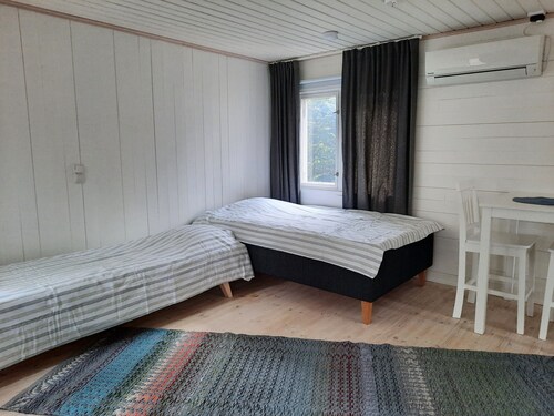 Cozy and tranquil cottage 20 mins to airport and harbor