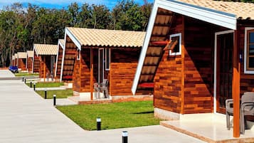 Chalet Standard, climatisation, vue sur le complexe | Extérieur